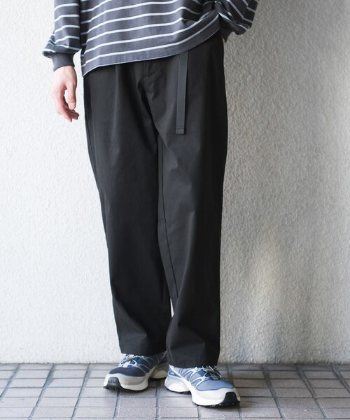 URBAN RESEARCH DOORS(アーバンリサーチドアーズ)の「ウェビングベルトチノパンツ(その他パンツ・メンズ・BLACK/CHARCOAL/MOCHA/OLIVE・S/M/L)」の9枚目の写真