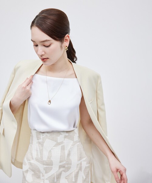 ROPE'（ロペ）の「【新色追加】サテンジャージーキャミソール【メディア掲載】（キャミソール・レディース・ホワイト・F）」の2枚目の写真