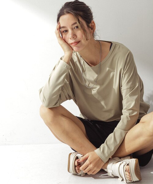 URBAN RESEARCH Sonny Label（アーバンリサーチサニーレーベル）の「SLAB　Dolman Rashguard（その他トップス・レディース・カーキ/グレージュ/チャコール・FREE）」の19枚目の写真