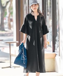 nissen | なめらかポンチキーネックフレア袖ロングワンピース(ワンピース)