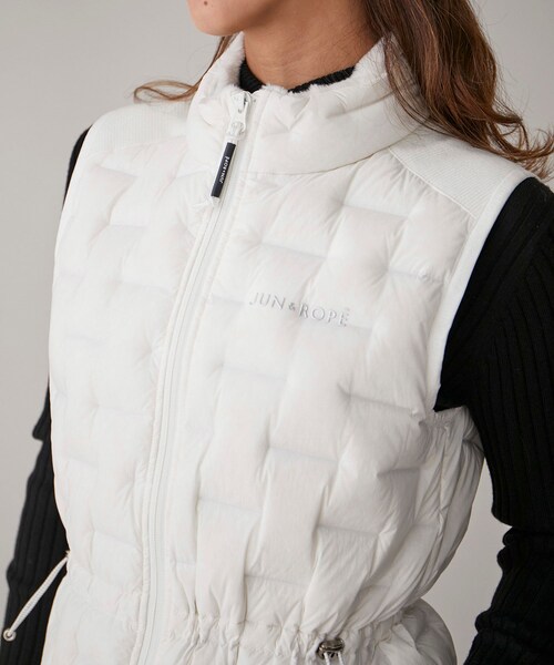 ROPE'（ロペ）の「【撥水】ストレッチナイロン　ダウンワンピース（ワンピース・レディース・ホワイト/ベージュ/ネイビー・L/M/S）」の12枚目の写真