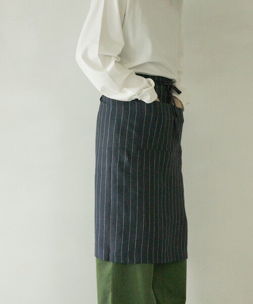 URBAN RESEARCH DOORS（アーバンリサーチドアーズ）の「DOORS LIVING PRODUCTS　ギャルソンエプロン（キッチンツール・メンズ・NVY×WHT/BEIGE/OFF×BLK・one）」の8枚目の写真