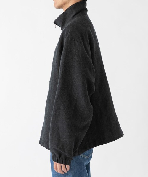 URBAN RESEARCH（アーバンリサーチ）の「new basic Wool/Linen Track Jacket（ブルゾン・メンズ・CHARCOAL/NAVY ST・M/L）」の5枚目の写真