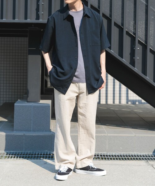 ITEMS URBANRESEARCH(アイテムズ アーバンリサーチ)の「『イージーケア/速乾/UVカット』『セットアップ対応』クイックドライリネンタッチ半袖シャツ(シャツ/ブラウス・メンズ・CHA/GRN/BRN/BLK・M/L)」の6枚目の写真