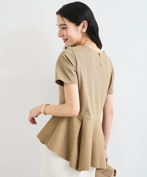 VIS（ビス）の「イレギュラーヘム異素材ドッキングペプラムプルオーバー（Tシャツ/カットソー・レディース・ブラック/オフホワイト/カーキ系・F）」の14枚目の写真