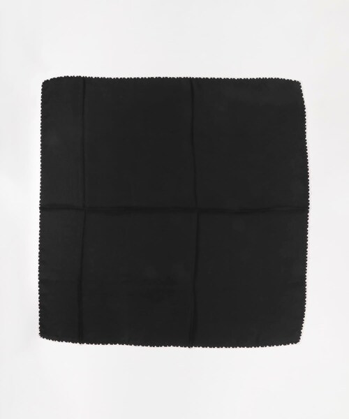URBAN RESEARCH ROSSO（アーバンリサーチロッソ）の「JAMIRAY　CROCHET SCARF（バンダナ/スカーフ・レディース・BLACK/BEIGE・One）」の4枚目の写真