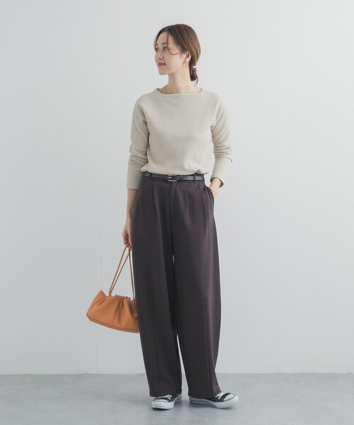 URBAN RESEARCH DOORS(アーバンリサーチドアーズ)の「スクエアネックプルオーバー(Tシャツ/カットソー・レディース・L.BEIGE/BLACK・Free)」の21枚目の写真