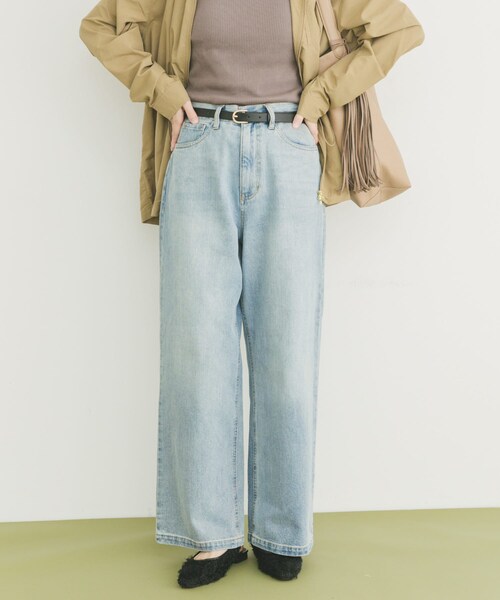 ITEMS URBANRESEARCH(アイテムズ アーバンリサーチ)の「デニムストレートパンツ(デニムパンツ・レディース・L.BLU/BLU・S/M)」の9枚目の写真