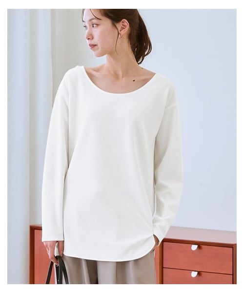 nissen（ニッセン）の「カットジョーゼット裏起毛前後２WAY抜け感トップス（Tシャツ/カットソー・レディース・オフホワイト/黒・S/M/L/LL/3L/4L/5L/6L）」の12枚目の写真