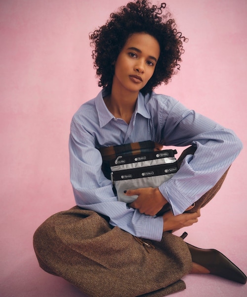 ADAM ET ROPE'（アダムエロペ）の「【LeSportsac for ADAM ET ROPE'】COSMETIC CLUTCH (SHINE/SOLID)（ポーチ・レディース・シルバー・F）」の18枚目の写真