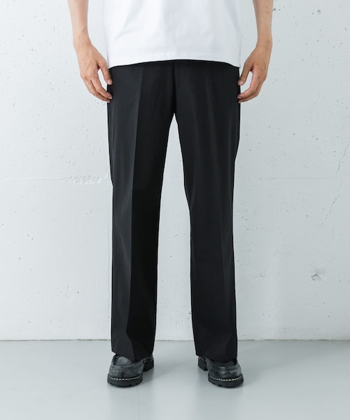 URBAN RESEARCH（アーバンリサーチ）の「MARKAWARE　WIDE STRAIGHT TROUSERS（その他パンツ・メンズ・BLACK・2/3）」の3枚目の写真