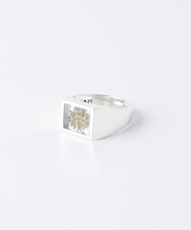 XOLO SIGNET RING WITH GRAY