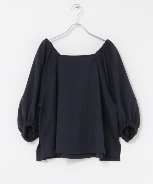 URBAN RESEARCH ROSSO（アーバンリサーチロッソ）の「キュプラリネンオフショル2WAYブラウス（シャツ/ブラウス・レディース・WHITE/NAVY・Free）」の2枚目の写真