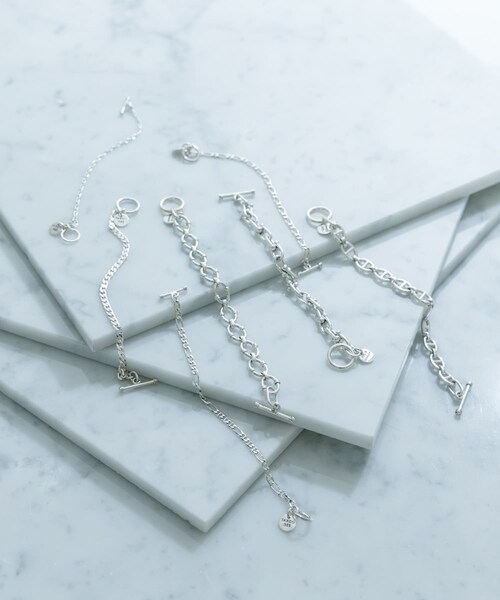 URBAN RESEARCH(アーバンリサーチ)の「XOLO SolidAnchor Link Bracelet(ブレスレット・メンズ・Silver・19)」の3枚目の写真