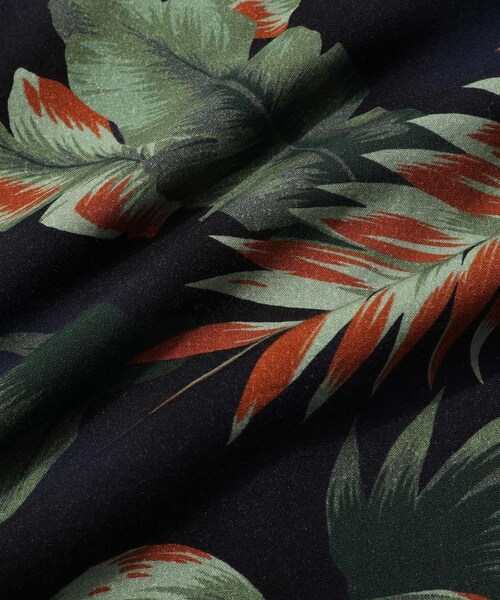 ADAM ET ROPE'(アダムエロペ)の「FLOWER PRINT S/S SHIRT(シャツ/ブラウス・メンズ・ネイビー・L/M/S)」の12枚目の写真