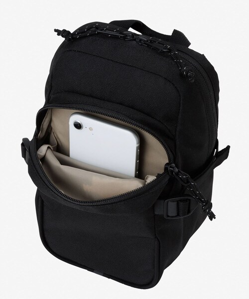 URBAN RESEARCH Sonny Label（アーバンリサーチサニーレーベル）の「THE NORTH FACE　BOULDER MINI SHOULDER（ショルダーバッグ・メンズ・ブラック/アイボリー・One）」の9枚目の写真