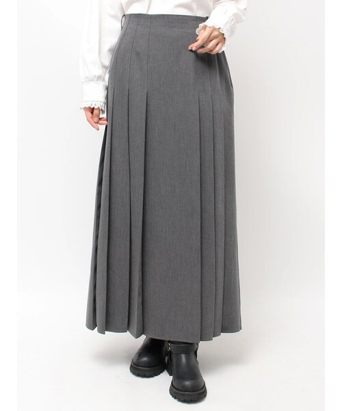 CALNAMUR（カルナムール）の「ランダムプリーツロングＳＫ（スカート・レディース・ライトグレー/チャコールグレー/グレー・F/S/M）」の10枚目の写真