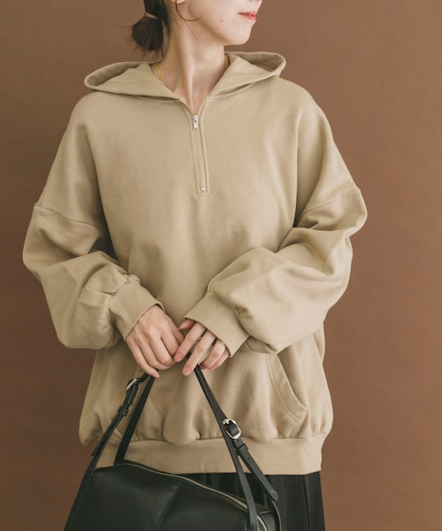 ITEMS URBANRESEARCH（アイテムズ アーバンリサーチ）の「ハイヒートコットンハーフジップスウェット（パーカー・レディース・BEG/GRY/BLK・Free）」の3枚目の写真