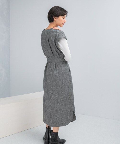 URBAN RESEARCH ROSSO（アーバンリサーチロッソ）の「ウエストマークジャンパースカート（ワンピース・レディース・OFF/GRAY/NAVY・Free）」の22枚目の写真