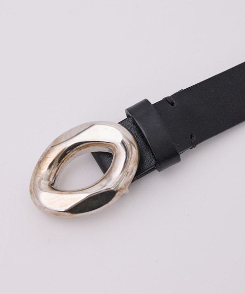 ADAM ET ROPE'（アダムエロペ）の「【sefr】 COLT BELT SILVER UNISEX（ベルト・レディース・ブラック・F）」の4枚目の写真