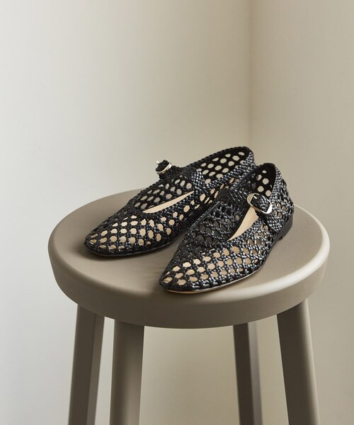 URBAN RESEARCH(アーバンリサーチ)の「LE MONDE BERYL MARY JANE WOVEN LEATHER(パンプス・レディース・BLACK・36/37/38)」の9枚目の写真
