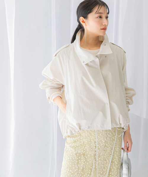 URBAN RESEARCH ROSSO（アーバンリサーチロッソ）の「『撥水』スタンドカラーショートブルゾン（ブルゾン・レディース・darknavy/ivory・FREE）」の10枚目の写真