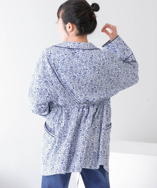 KBF（ケイビーエフ）の「ドロストプリントガウン（テーラードジャケット・レディース・BLUE/BEIGE/NAVY・one）」の19枚目の写真