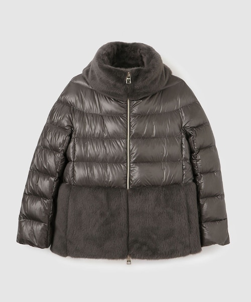 ROPE'(ロペ)の「【WEB限定/一部店舗限定】【HERNO(ヘルノ)】ライトショート丈ダウンコート(ダウンジャケット/コート・レディース・チャコール/キナリ・M/S)」の11枚目の写真