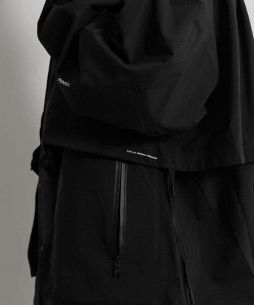 THE GOODLAND MARKET（ザグッドランドマーケット）の「F/CE.　ALL-WEATHER SHELL（マウンテンパーカー・メンズ・Black/Gray・M）」の4枚目の写真