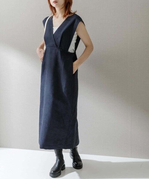 URBAN RESEARCH ROSSO（アーバンリサーチロッソ）の「バックベルトワンピース（ワンピース・レディース・navy/beige/d.bordeaux・36/38）」の21枚目の写真