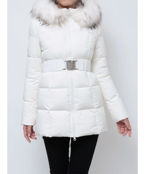 GYDA（ジェイダ）の「GYGYベルト付きロングダウンコート（ダウンジャケット/コート・レディース・オフホワイト/ブラック/ベージュ・F）」の4枚目の写真