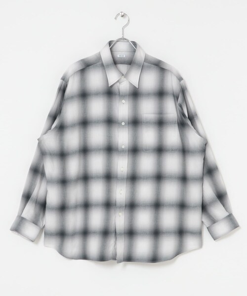 URBAN RESEARCH（アーバンリサーチ）の「THE DAY　OMBRE PLAID SHIRT（シャツ/ブラウス・メンズ・BLK/WHT・1/2）」の3枚目の写真
