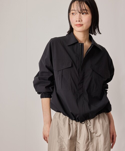 NERGY（ナージー）の「【ウォッシャブル対応】ナイロンZIPウィンドブレーカー（ナイロンジャケット・レディース・ブラック/キナリ・F）」の12枚目の写真