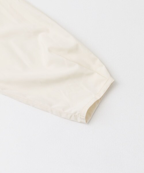 URBAN RESEARCH ROSSO（アーバンリサーチロッソ）の「クロップドバルーンブラウス（シャツ/ブラウス・レディース・ivory/orange/charcoal・FREE）」の11枚目の写真