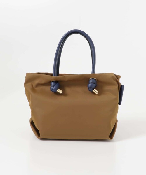 URBAN RESEARCH ROSSO（アーバンリサーチロッソ）の「『一部別注カラー』VIOLA d’ORO　BIANCA　S（トートバッグ・レディース・BLKBLK/TAUPEBLK/BLKTAUPE/別注BRNNVY・S）」の15枚目の写真