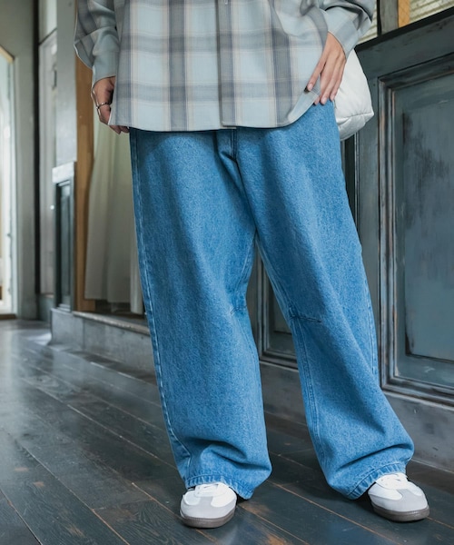 SENSE OF PLACE by URBAN RESEARCH(センスオブプレイスバイアーバンリサーチ)の「カーブデニムパンツ(デニムパンツ・メンズ・BLACK/L.INDIGO・M/L)」の2枚目の写真