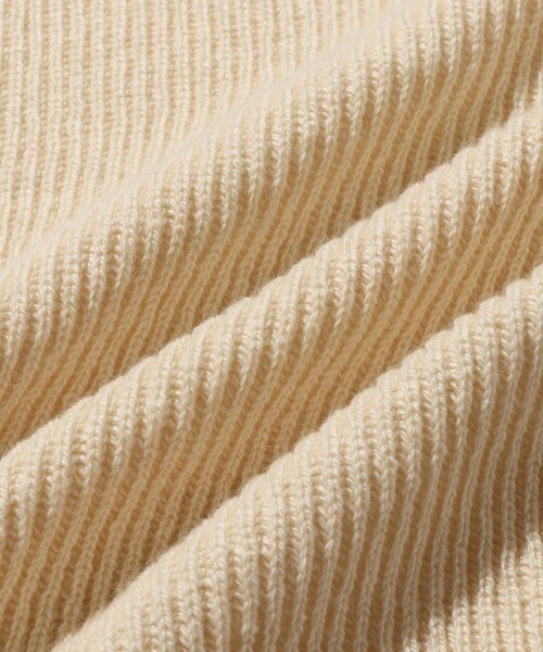 ADAM ET ROPE'(アダムエロペ)の「【Yonetomi/ヨネトミ】RIGID CASHMERE MUFFLER(マフラー・メンズ・キナリ・F)」の5枚目の写真