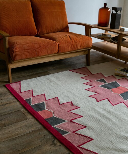 URBAN RESEARCH DOORS(アーバンリサーチドアーズ)の「DOORS LIVING PRODUCTS SYMBOLIC KILIM DHURRIE S(インテリア雑貨・メンズ・BLEU/RED・100×140)」の6枚目の写真