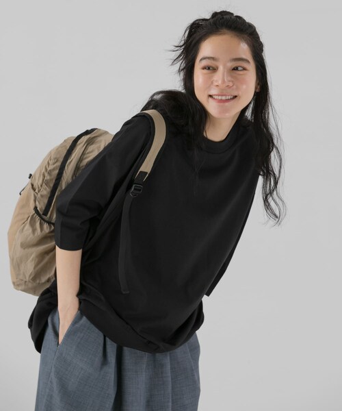 EKAL（エカル）の「『UR TECH ひやサラクール』ドロップショルダーTシャツ（Tシャツ/カットソー・レディース・ホワイト/ブラック/ネイビー・One）」の18枚目の写真