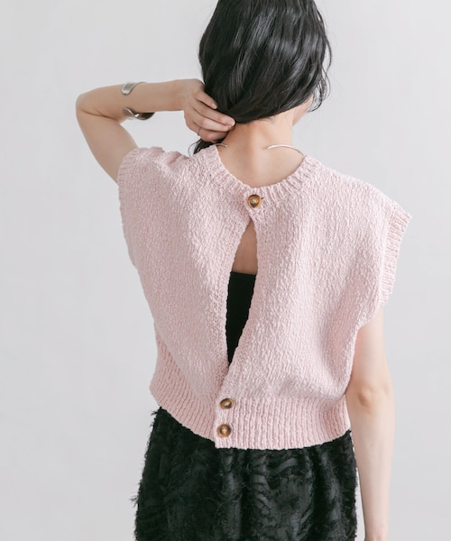 KBF（ケイビーエフ）の「ブークレニットベスト（ニット/セーター・レディース・L.GREIGE/PINK/BROWN・one）」の3枚目の写真