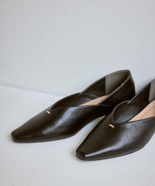 ROPE' PICNIC（ロペピクニック）の「Vカットソフトバブーシュ（パンプス・レディース・ブラック/グリーン系/クリーム/シルバー・23.0/23.5/24.0/24.5）」の12枚目の写真