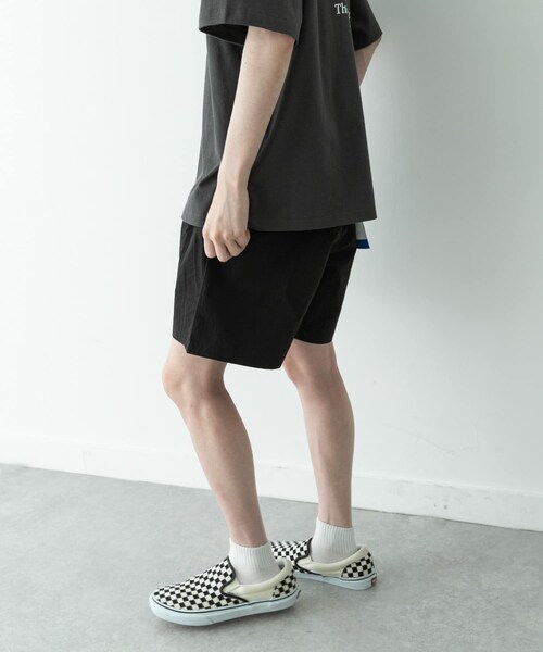 URBAN RESEARCH Sonny Label（アーバンリサーチサニーレーベル）の「ナイロンイージーバギーショートパンツ（その他パンツ・メンズ・ブラック/グレー/ネイビー・M/L）」の7枚目の写真