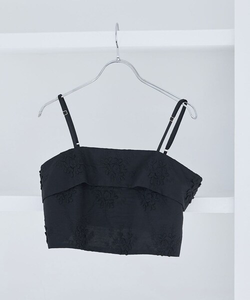 VIS（ビス）の「立体フラワービスチェ（キャミソール・レディース・ブラック/ホワイト・F）」の2枚目の写真