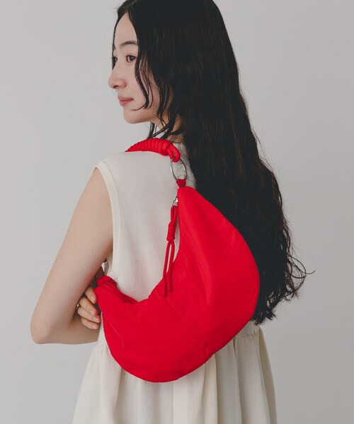 SENSE OF PLACE by URBAN RESEARCH（センスオブプレイスバイアーバンリサーチ）の「撥水 コードハンドルパフバッグ（ハンドバッグ・レディース・ブラック/ベージュ/レッド・One）」の22枚目の写真