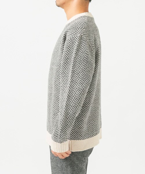 URBAN RESEARCH ROSSO（アーバンリサーチロッソ）の「『XLサイズあり』ヘリンボーン柄クルーネックニット（ニット/セーター・メンズ・IVORY/BLACK/GREIGE/NAVY/GRAY・S/M/L/XL）」の14枚目の写真