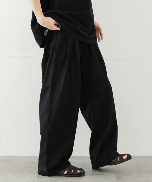 SENSE OF PLACE by URBAN RESEARCH（センスオブプレイスバイアーバンリサーチ）の「ドライタッチワイドパンツ（その他パンツ・メンズ・BLACK/GREIGE/GREEN・M/L）」の8枚目の写真