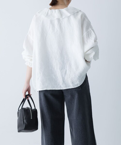 かぐれ(カグレ)の「リネンフリルカラーシャツ(シャツ/ブラウス・レディース・OFF/LIGHT GRAY/BLACK・Free)」の20枚目の写真