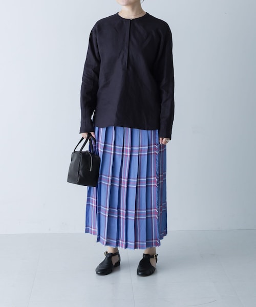 かぐれ（カグレ）の「MORMYRUS　CUBE TOTE（ハンドバッグ・レディース・BLACK・Free）」の4枚目の写真