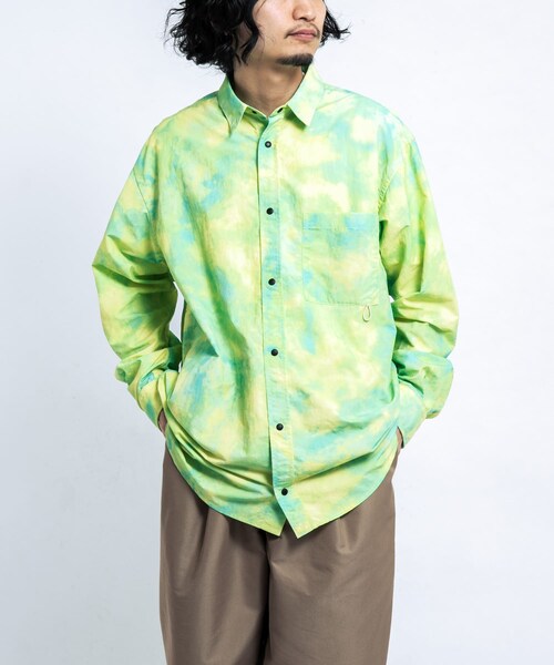 EKAL（エカル）の「『UR TECH』ナイロンタッサーロングスリーブシャツ（シャツ/ブラウス・メンズ・レイクサンリーフ/イエロー/ネイビー/グラファイト/レイクブルー・M/L/XL）」の18枚目の写真