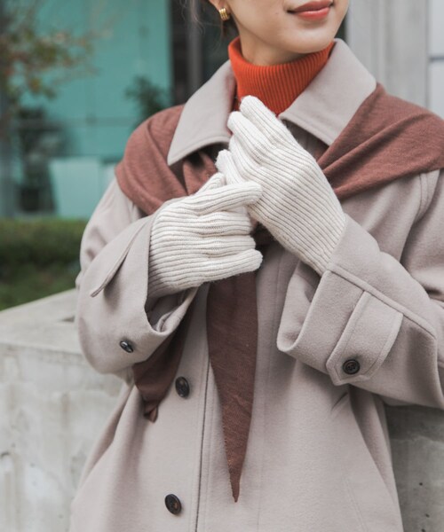 URBAN RESEARCH DOORS（アーバンリサーチドアーズ）の「ノットピリンググローブ（ベルト・レディース・OATMEAL/MUSTARD/RED/CHARCOAL・One）」の2枚目の写真